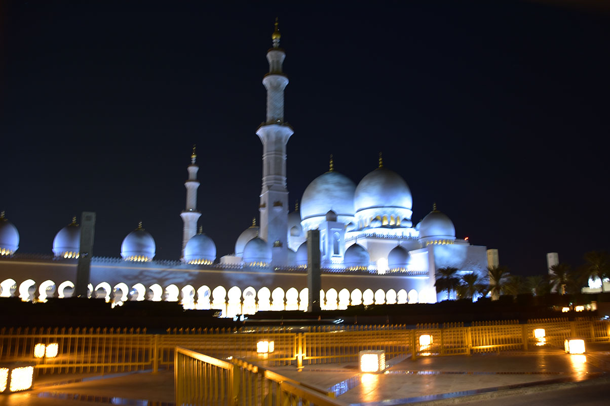 Night view of the Mosque