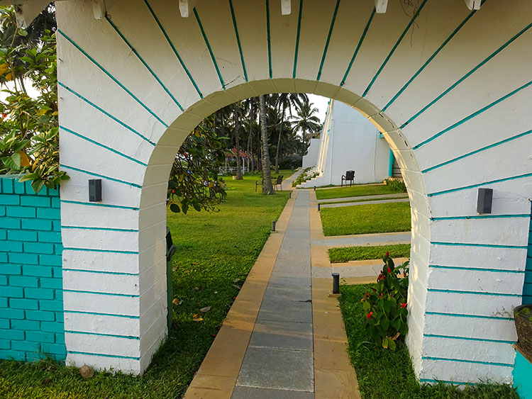 Entry to Lawn