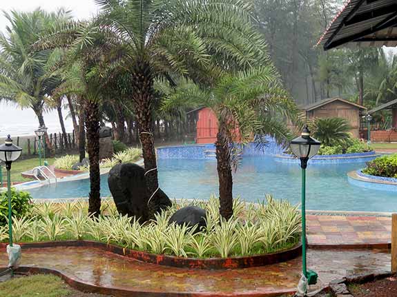 Swimming pool at Ratnagiri Resort