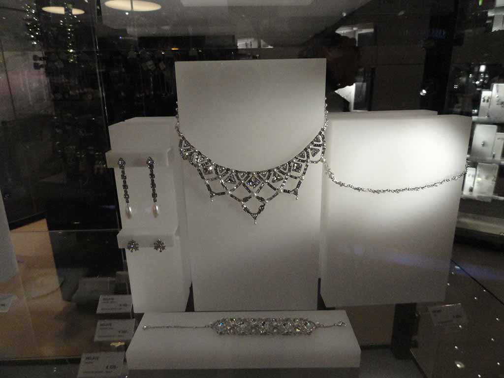 Swarovski Crystals