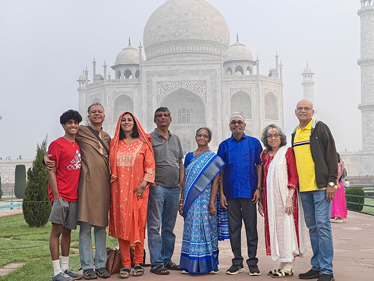 Taj in the background