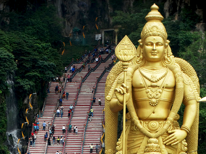 Huge statue of Lord Murugan at the entrance