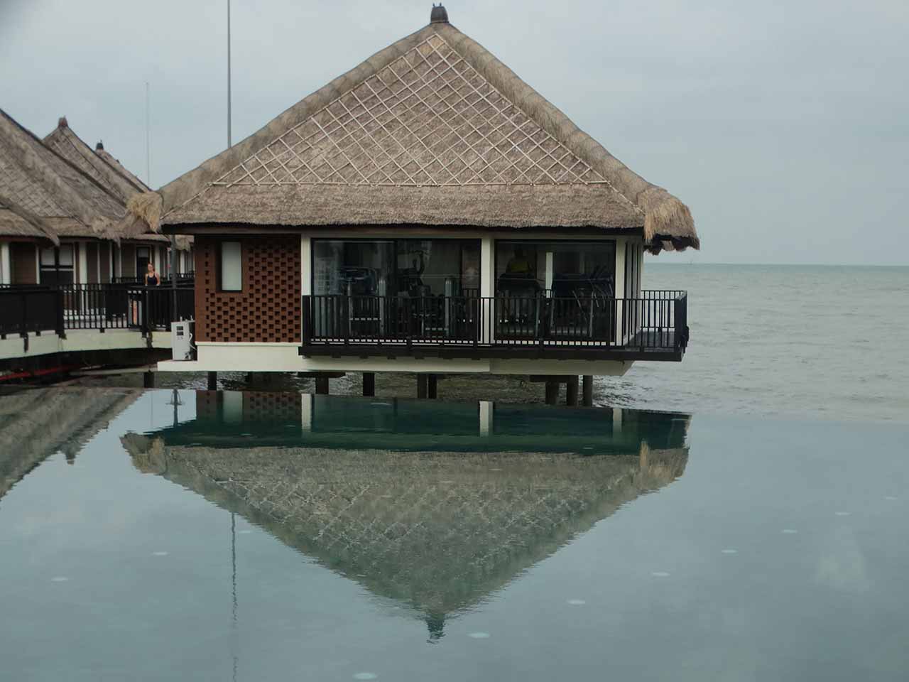 Single cottage at the resort