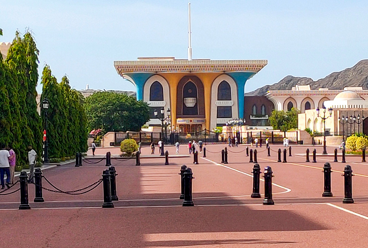 Al Alam Palace
